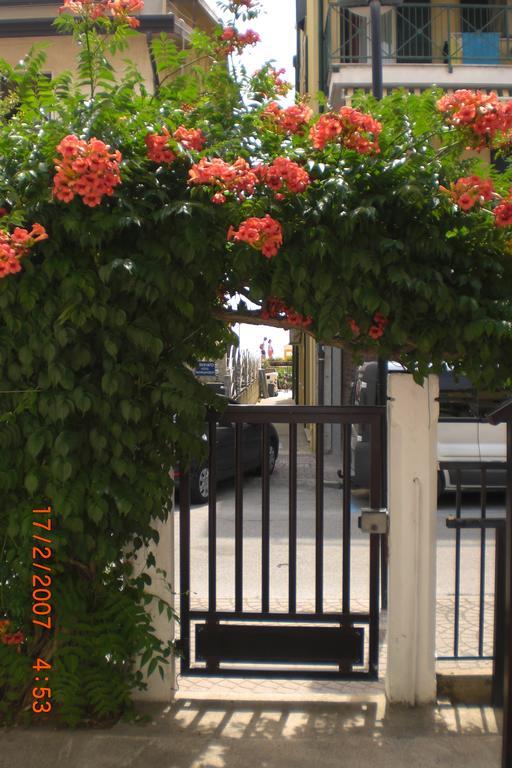 Casa Marietta Apartment Caorle Exterior foto